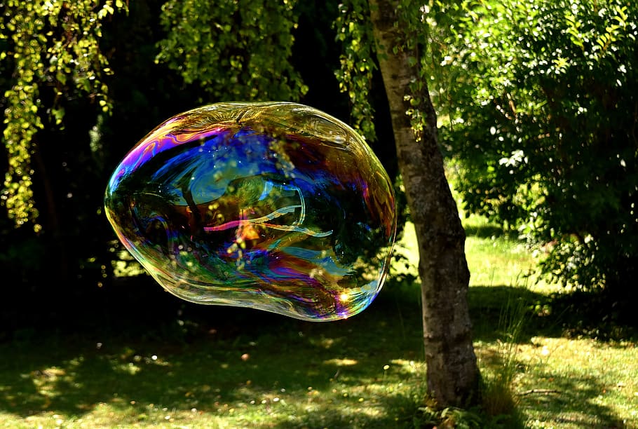 soap bubble, huge, large, make soap bubbles, wabbelig, iridescent HD wallpaper
