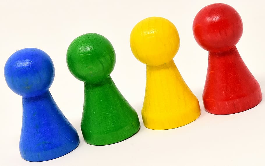 lined up four blue, green, yellow, and red wooden pieces, game characters, HD wallpaper