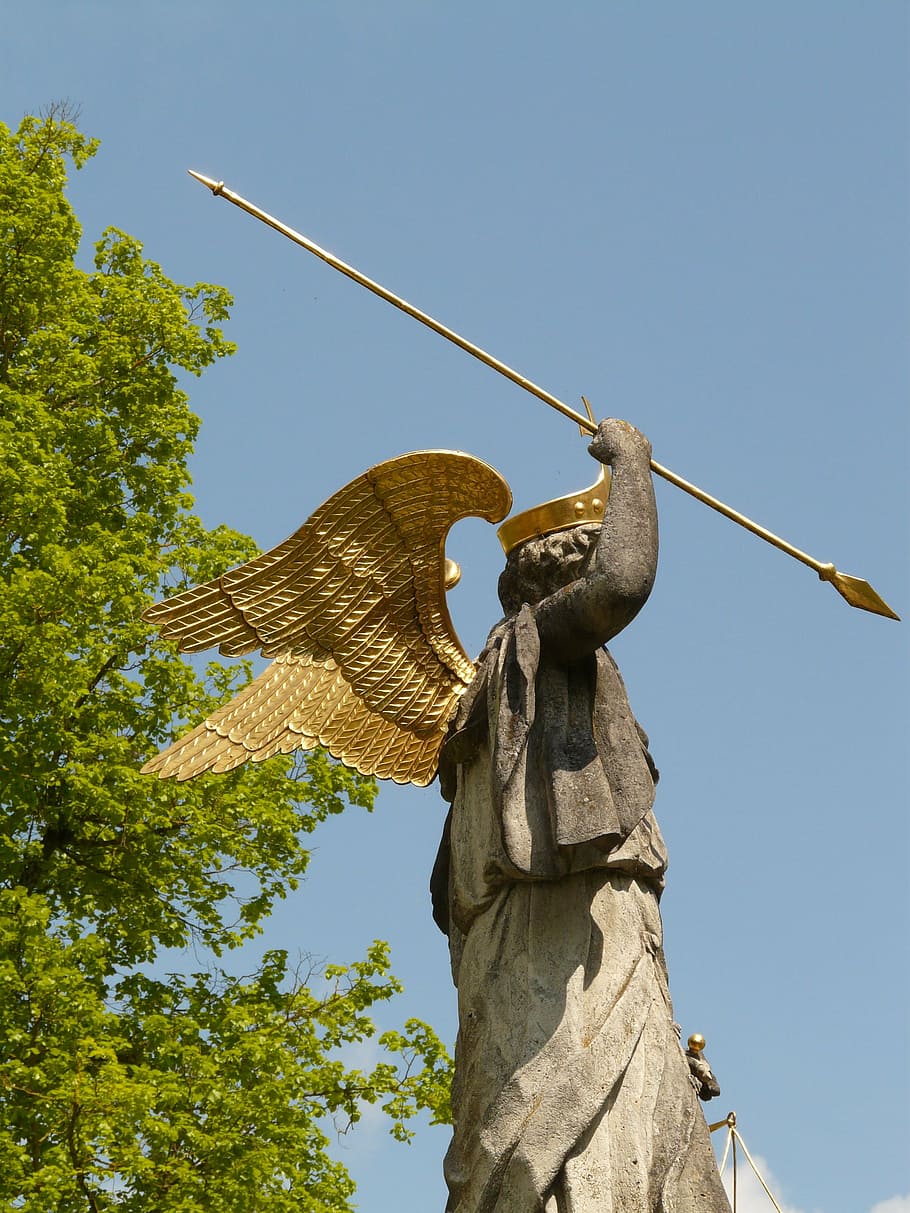 angel, spear, lance, wing, statue, gold, crown, holy, sky, tree, HD wallpaper