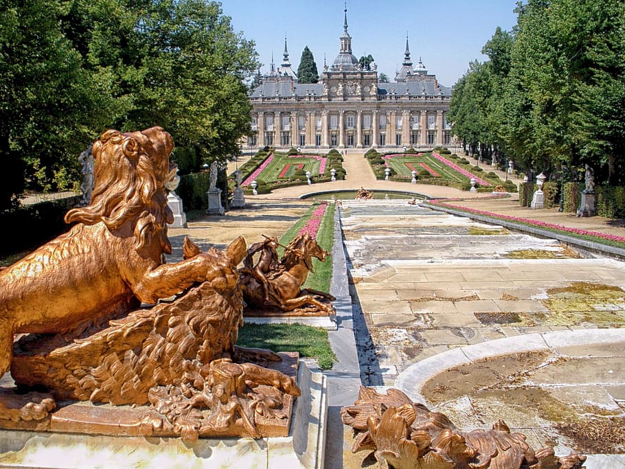 brown statue of lion, segovia, spain, palace, architecture, buildings