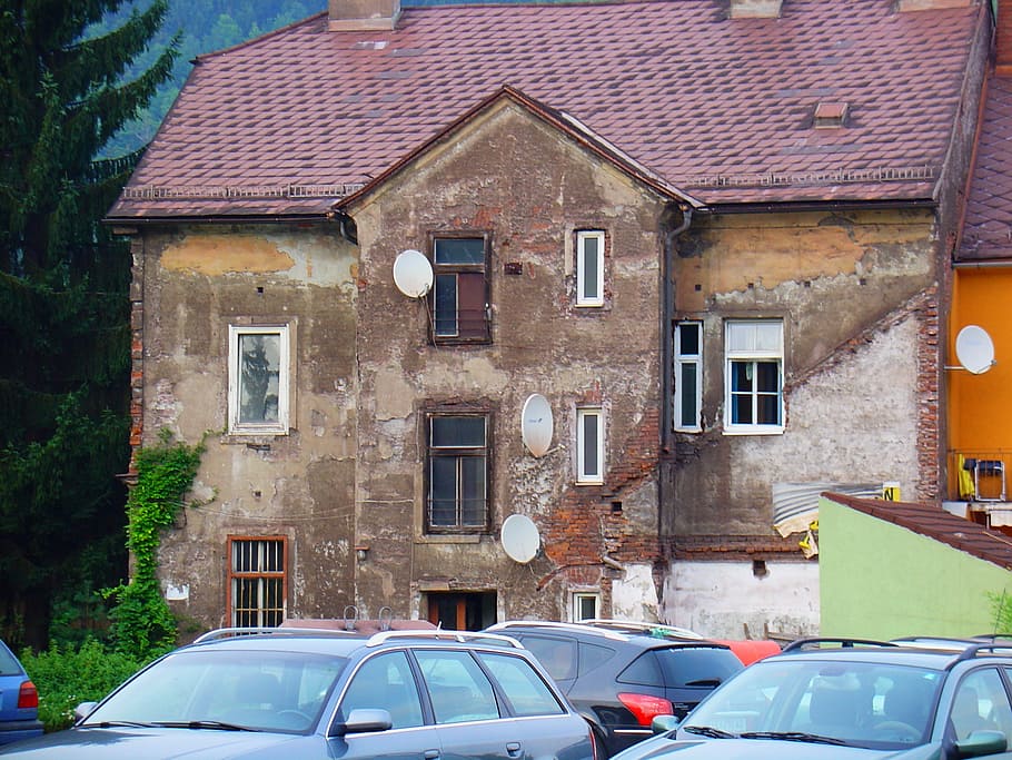 home, old, facade, decay, building, wall, architecture, car HD wallpaper