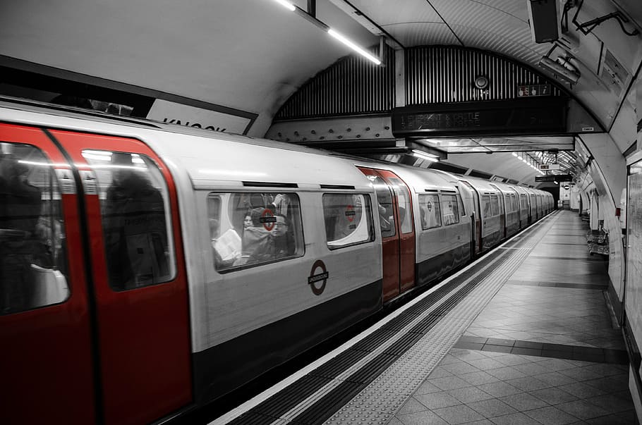 white and red train station subway, metro, speed, underground HD wallpaper