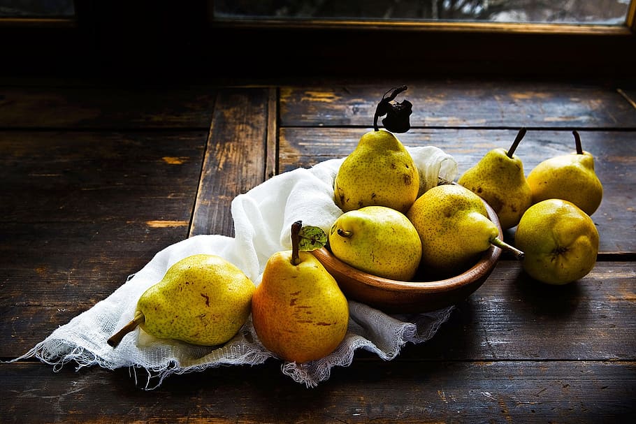 photography of pear fruits in bowl, pears, table, wood, window HD wallpaper