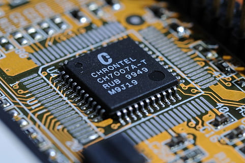 Chrontel CH7007A chip, motherboard, technology, digital, hardware HD wallpaper