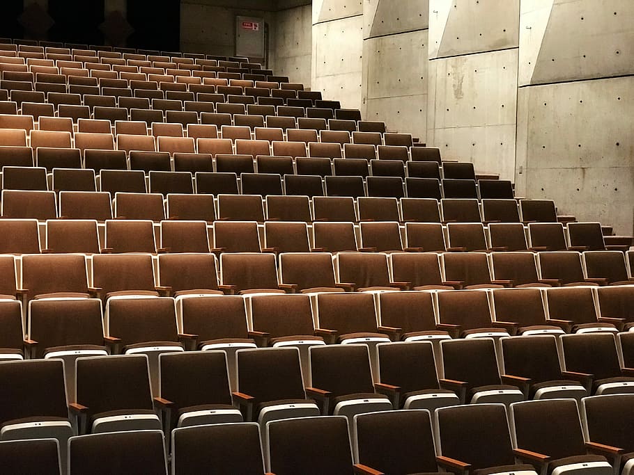 photography of theater chairs, brown theater chair during daytime, HD wallpaper