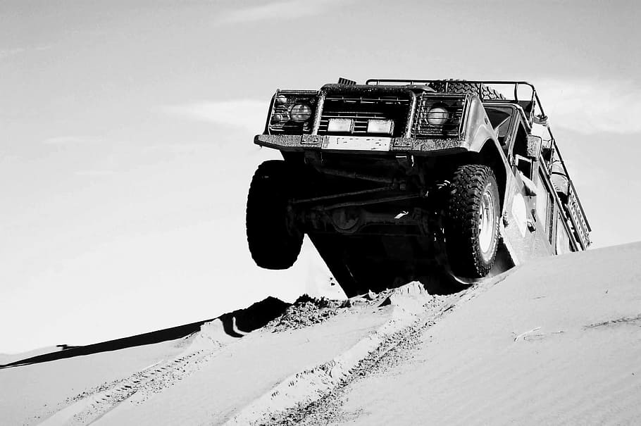 grayscale photography of vehicle on desert during daytime, morocco, HD wallpaper