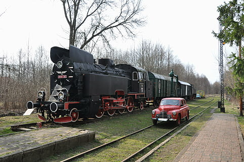 the queue, train, drezyna, railway station, białowieża, poland HD wallpaper