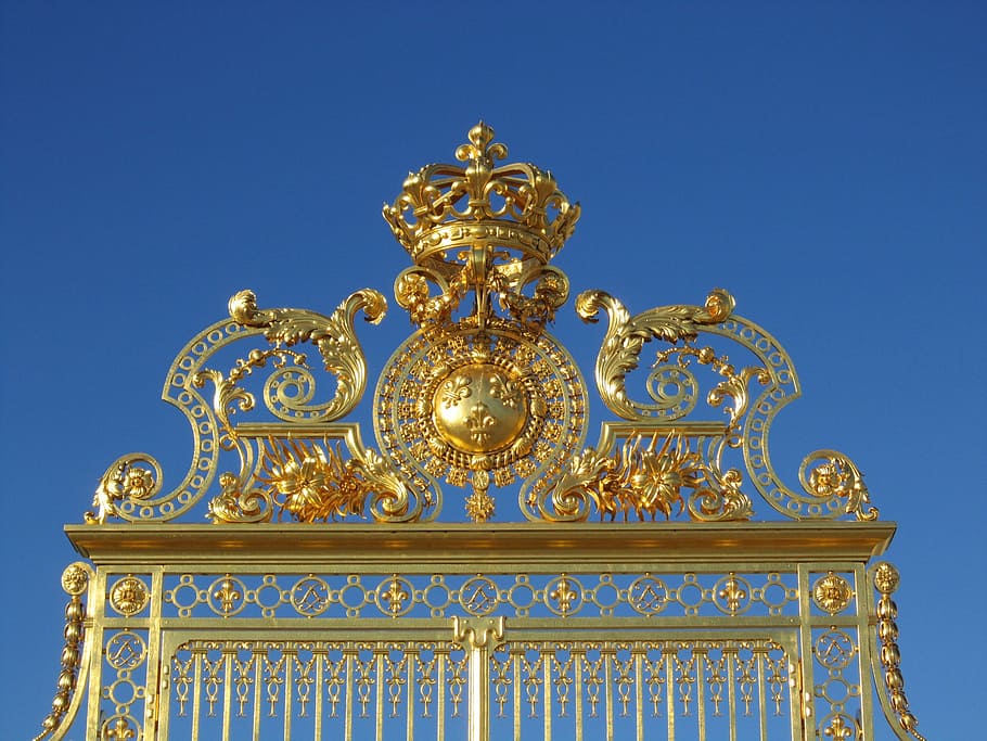 gold crown gate, golden, architecture, attraction, touristic HD wallpaper
