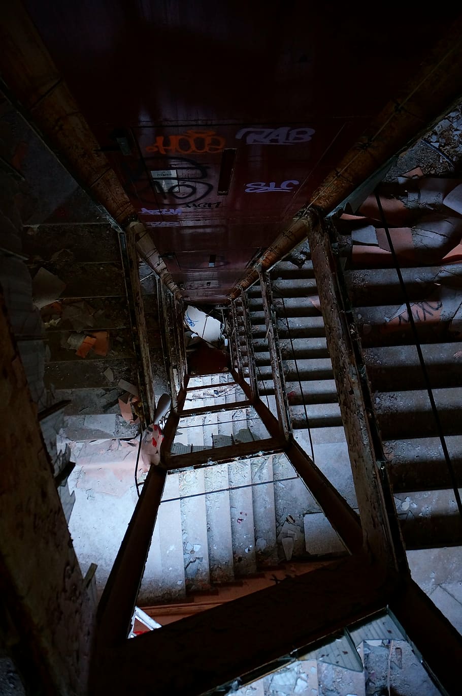 staircase, abandoned, old, rusty, architecture, built structure HD wallpaper