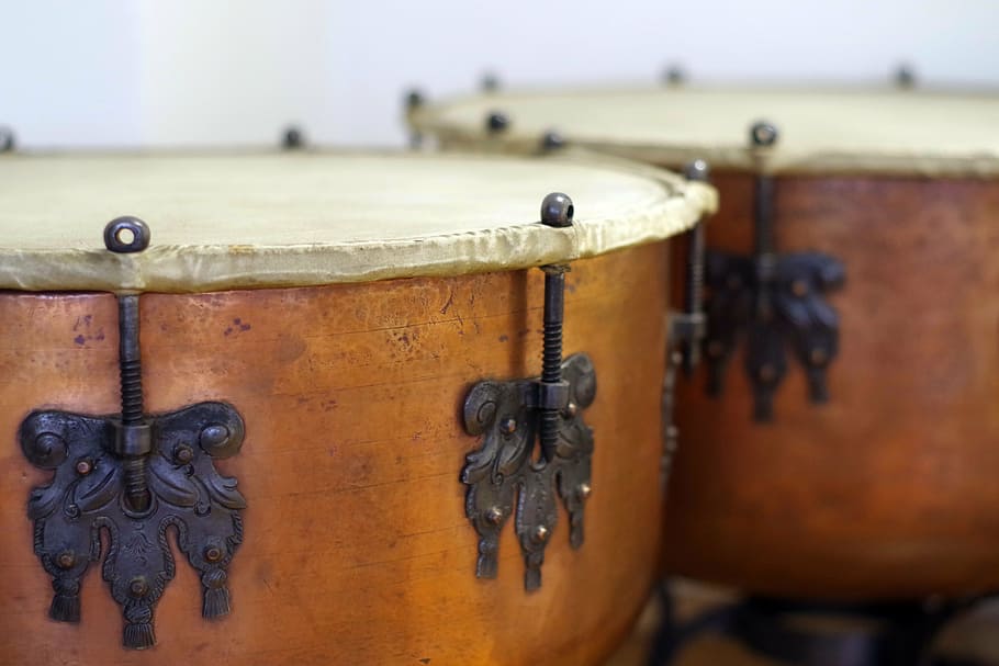 drums, old, instruments, antique, skin, music, play, musical Instrument HD wallpaper