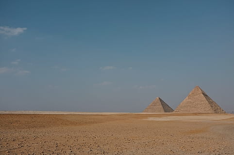 pyramid on brown sand during daytime, Great Pyramid of Giza, Egypt HD wallpaper