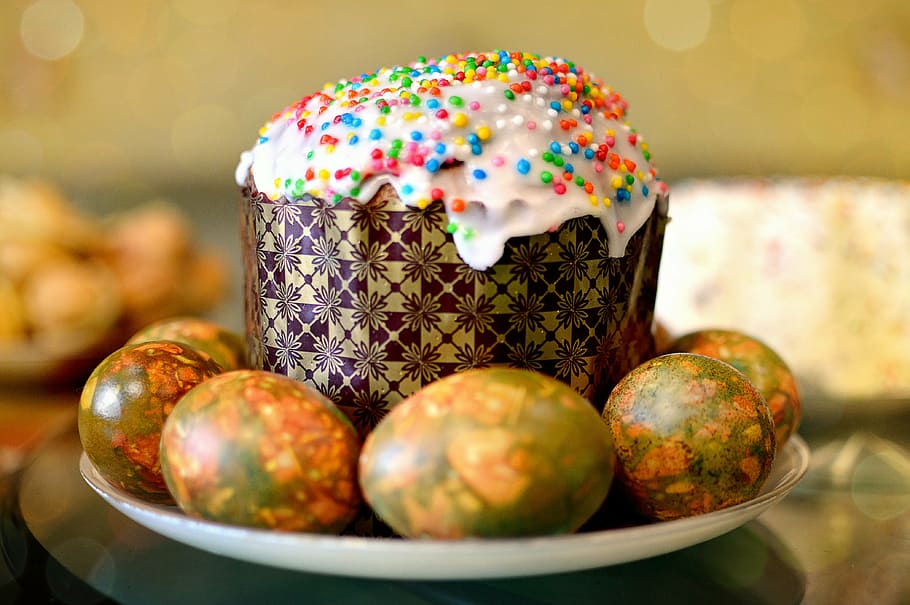 easter, easter cake, eggs, baking, glaze, food, decoration HD wallpaper