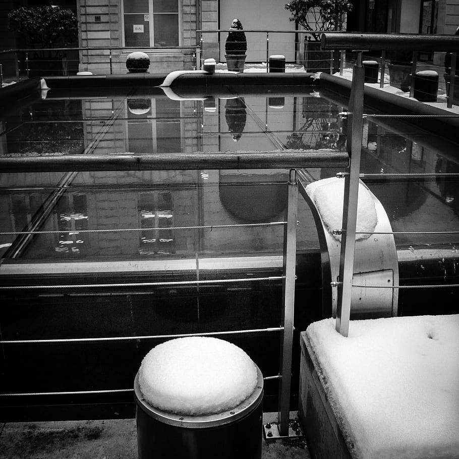 paris, street, courtyard, winter, reflection, water, day, no people HD wallpaper