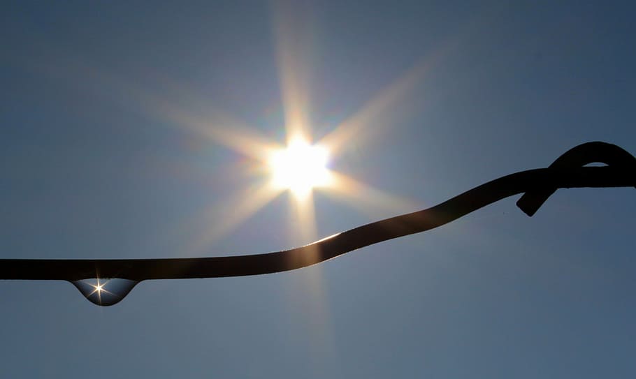 sun, sunbeam, drip, mirroring, cable, light effect, sky, sunlight HD wallpaper