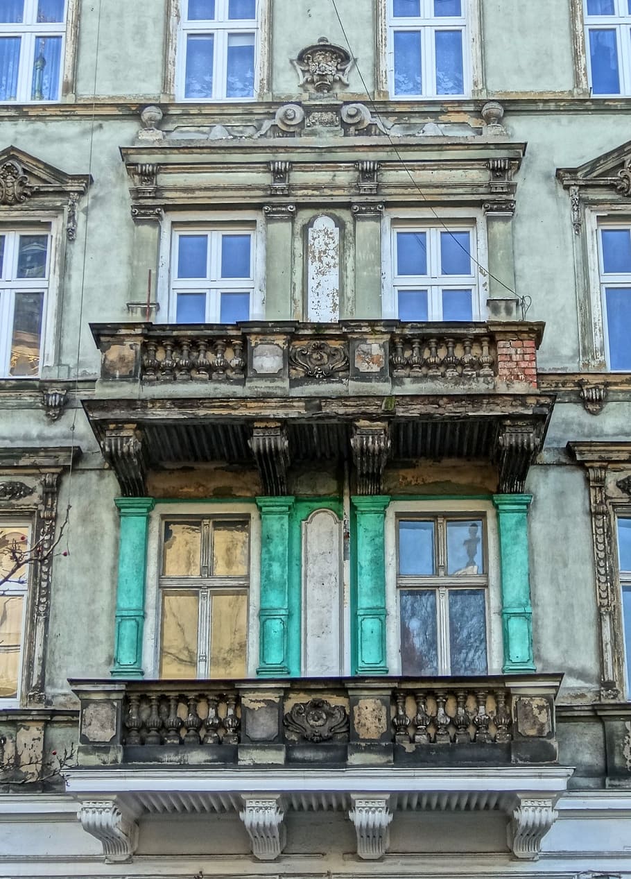 bydgoszcz, facade, balcony, house, front, architecture, exterior HD wallpaper