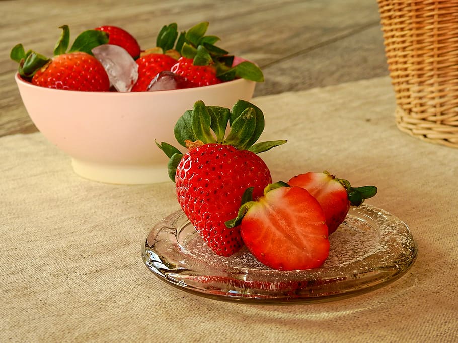 strawberries, fruits, delicious, food, eat, dine, dessert, strawberry HD wallpaper