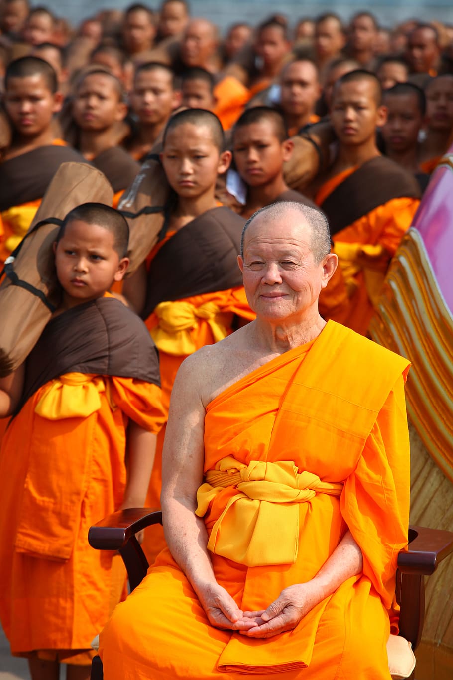 Monks, Buddhists, Buddhism, Walk, Orange, robes, thai, old HD wallpaper