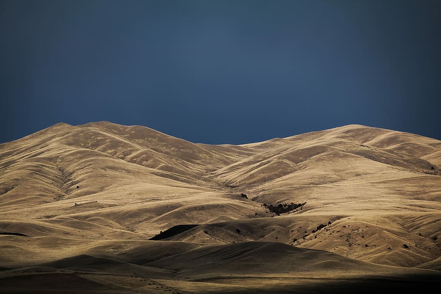 horizon of desert hill, brown hills under blue sky digital wallpaper HD wallpaper