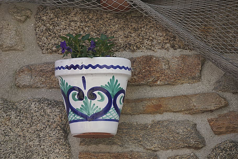 flower pot, flowers, decoration, blue, wall, earthenware, wall - building feature HD wallpaper