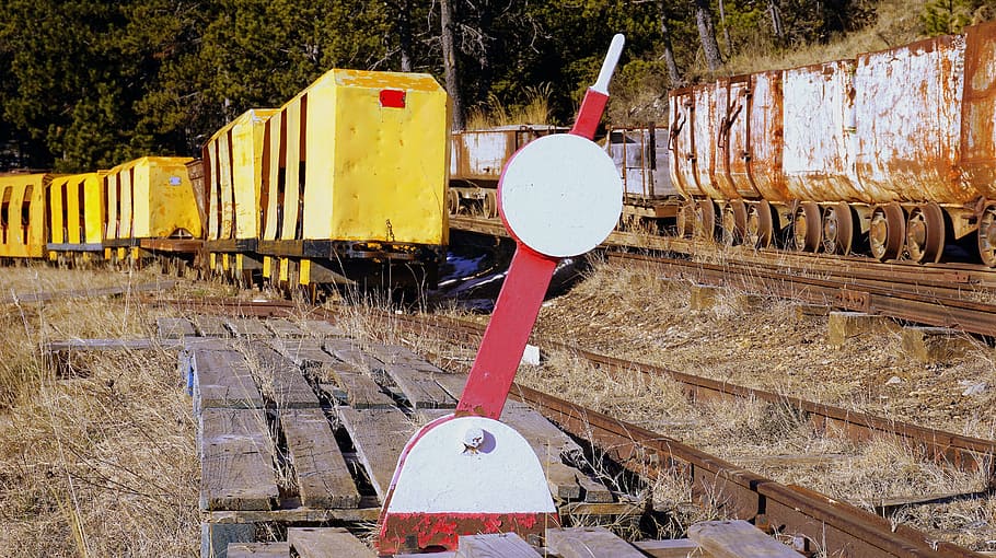 material, railway, infrastructure, miner, train, wagon, switchman HD wallpaper