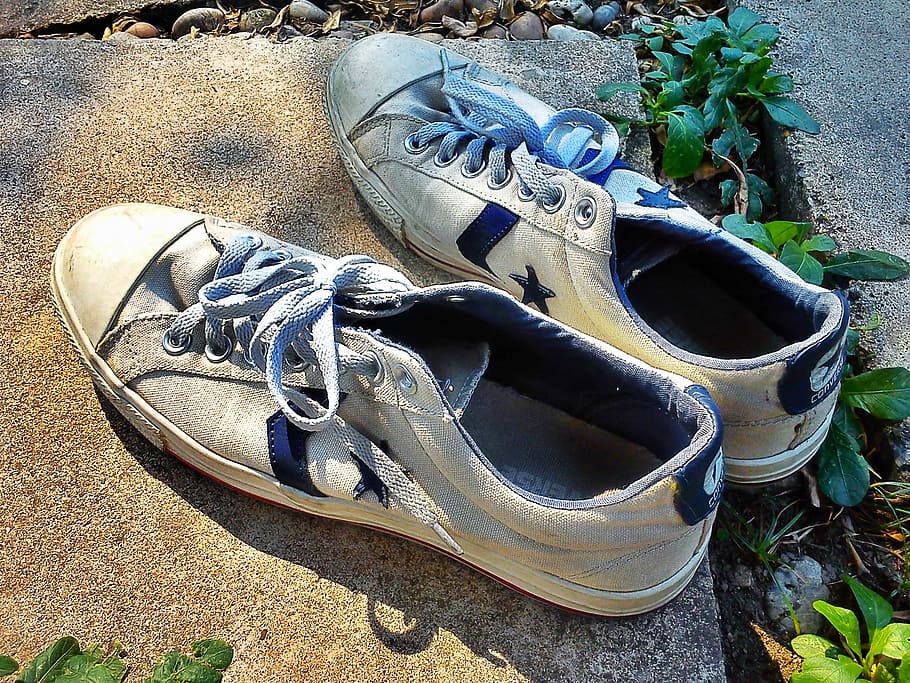 shoes, canvas, old, high angle view, day, nature, sunlight HD wallpaper