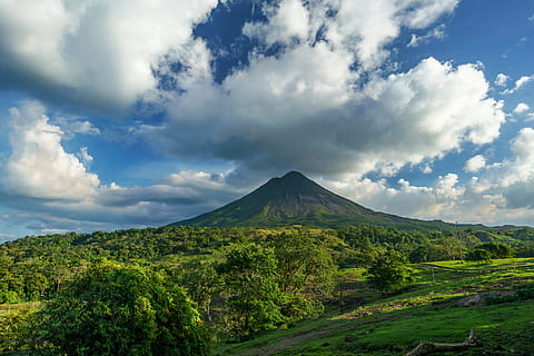 black and green mountain under white and blue sky, photography HD wallpaper