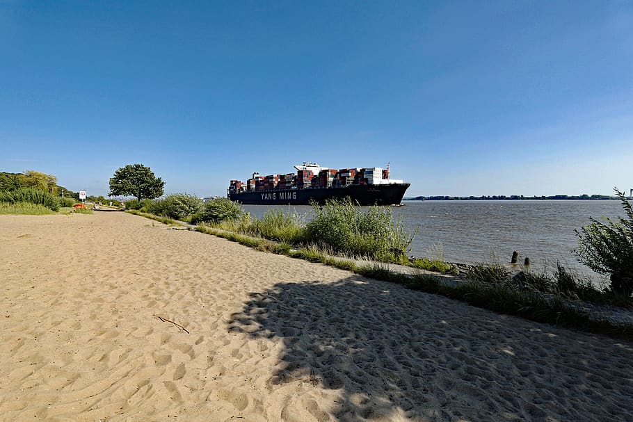 hamburg, elbe, container ship, freighter, sky, sand, beach HD wallpaper