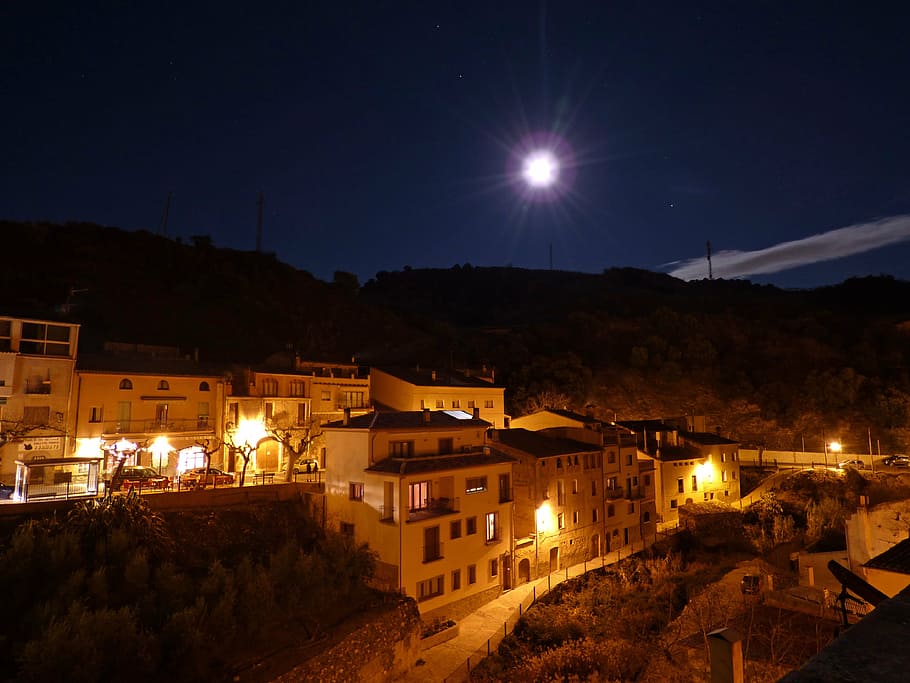 moonlight, people, night, night view, priorat, vilella baixa HD wallpaper