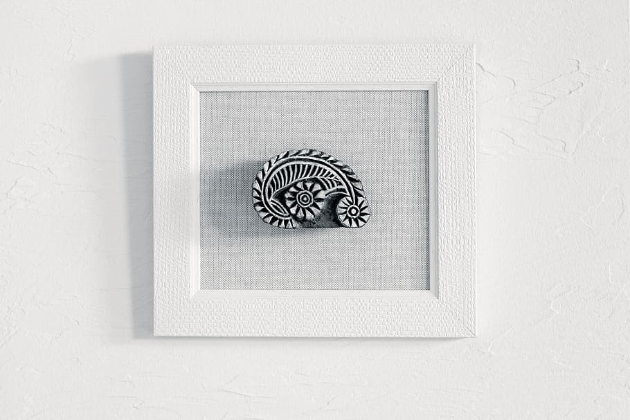 white wooden photo frame, patterned wood decoration, texture HD wallpaper