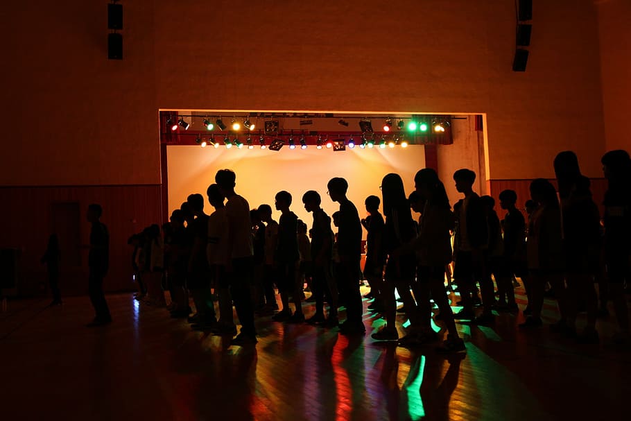 dance, silhouette, lighting effects, bridge, foot, flooring HD wallpaper