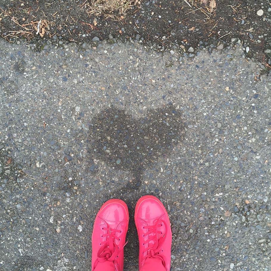 photo of persons wearing pink low-top sneakers, hearts, love HD wallpaper