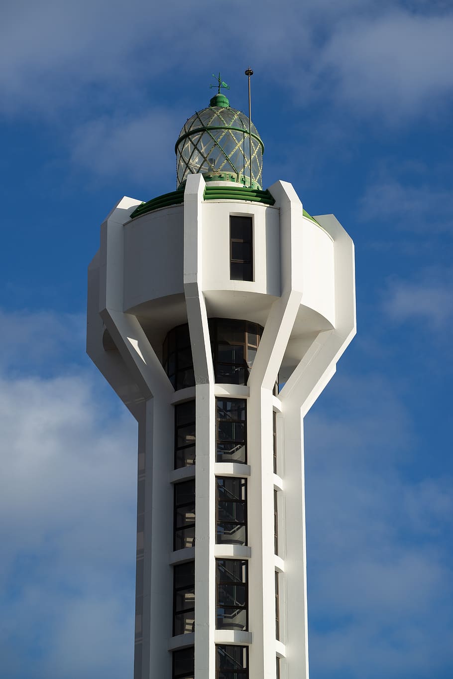 lighthouse, architecture, tower, building, beacon, coast, landmark HD wallpaper