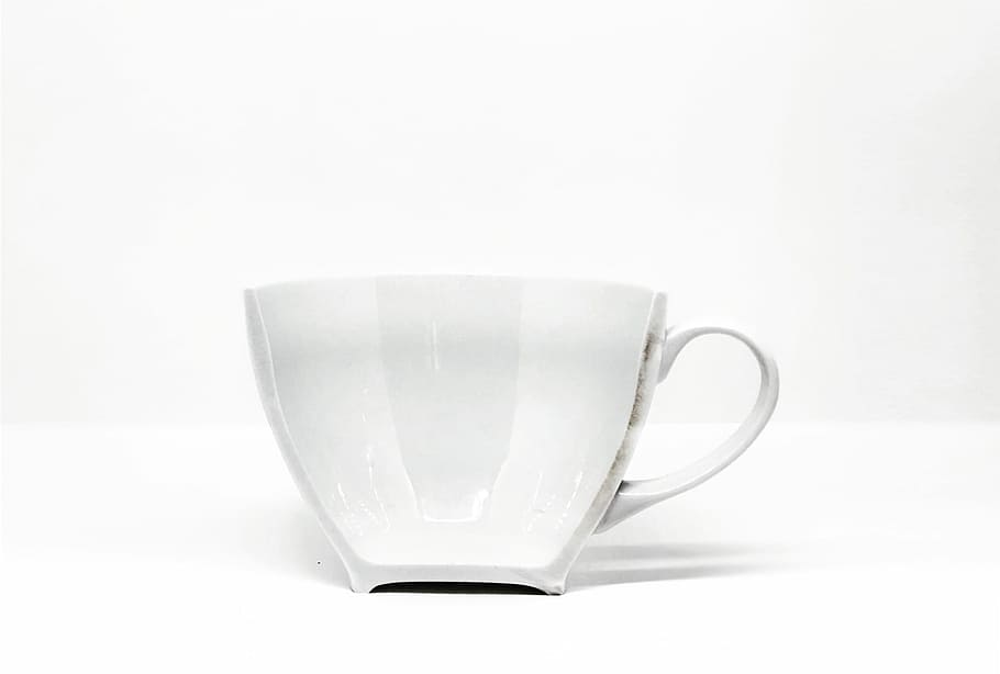 white ceramic mug, clear glass teacup, reflection, half, drink HD wallpaper