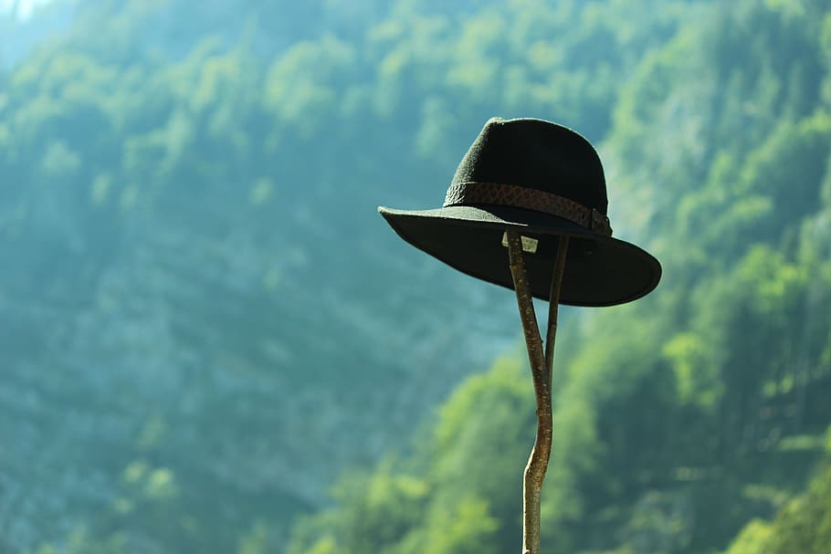 hat, insert, mountains, landscape, hiking, green, blue, black HD wallpaper