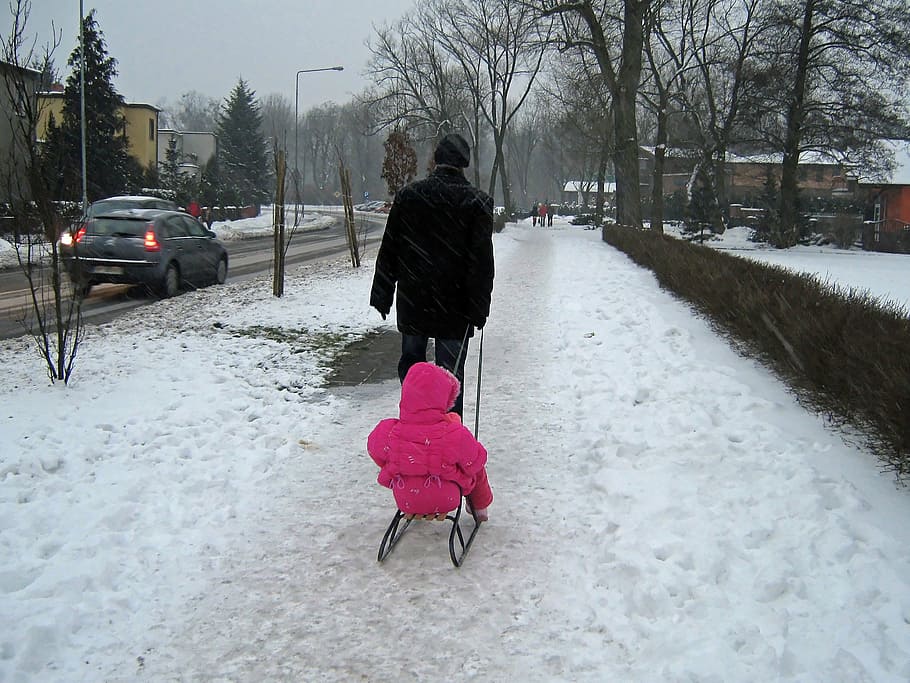 winter, snow, sled, fun, rear view, cold temperature, real people HD wallpaper
