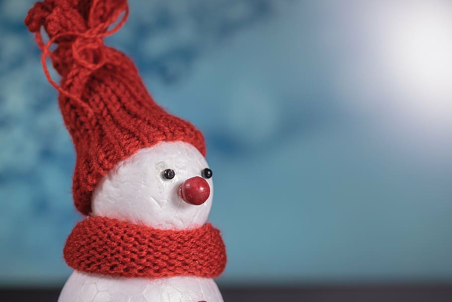 snowman wearing red knit cap and scarp illustration, snow man HD wallpaper