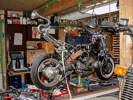 motorcycle being modified, Technology, Workshop, motor cycle HD wallpaper