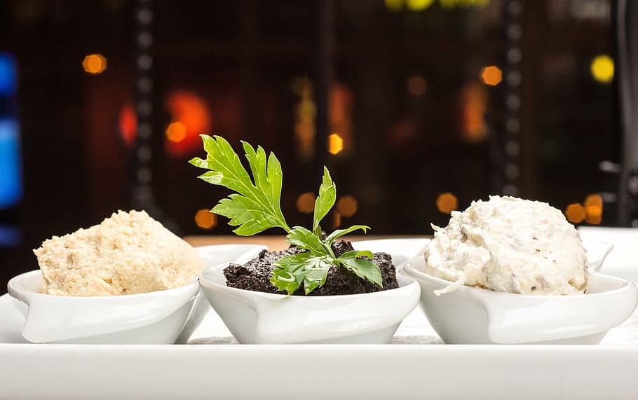 chocolate cake in white bowl, starters, olive paste, cuisine HD wallpaper