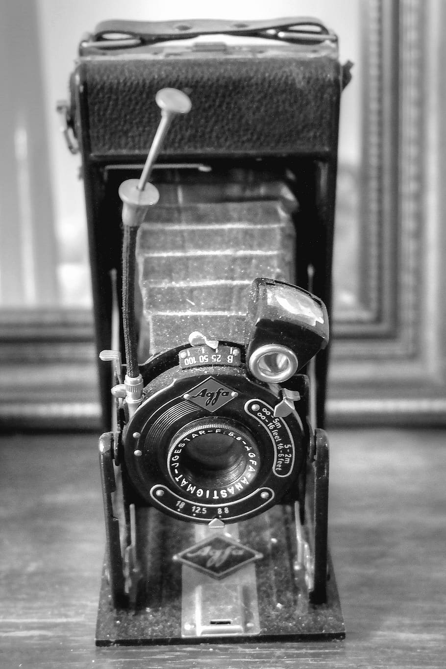 antique, old, retro, retro styled, technology, indoors, focus on foreground HD wallpaper