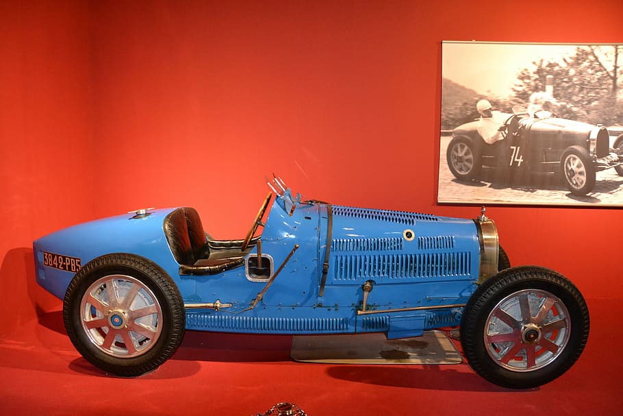 Oldtimer, Car, Museum, red, wheel, tire, no people, sports race HD wallpaper