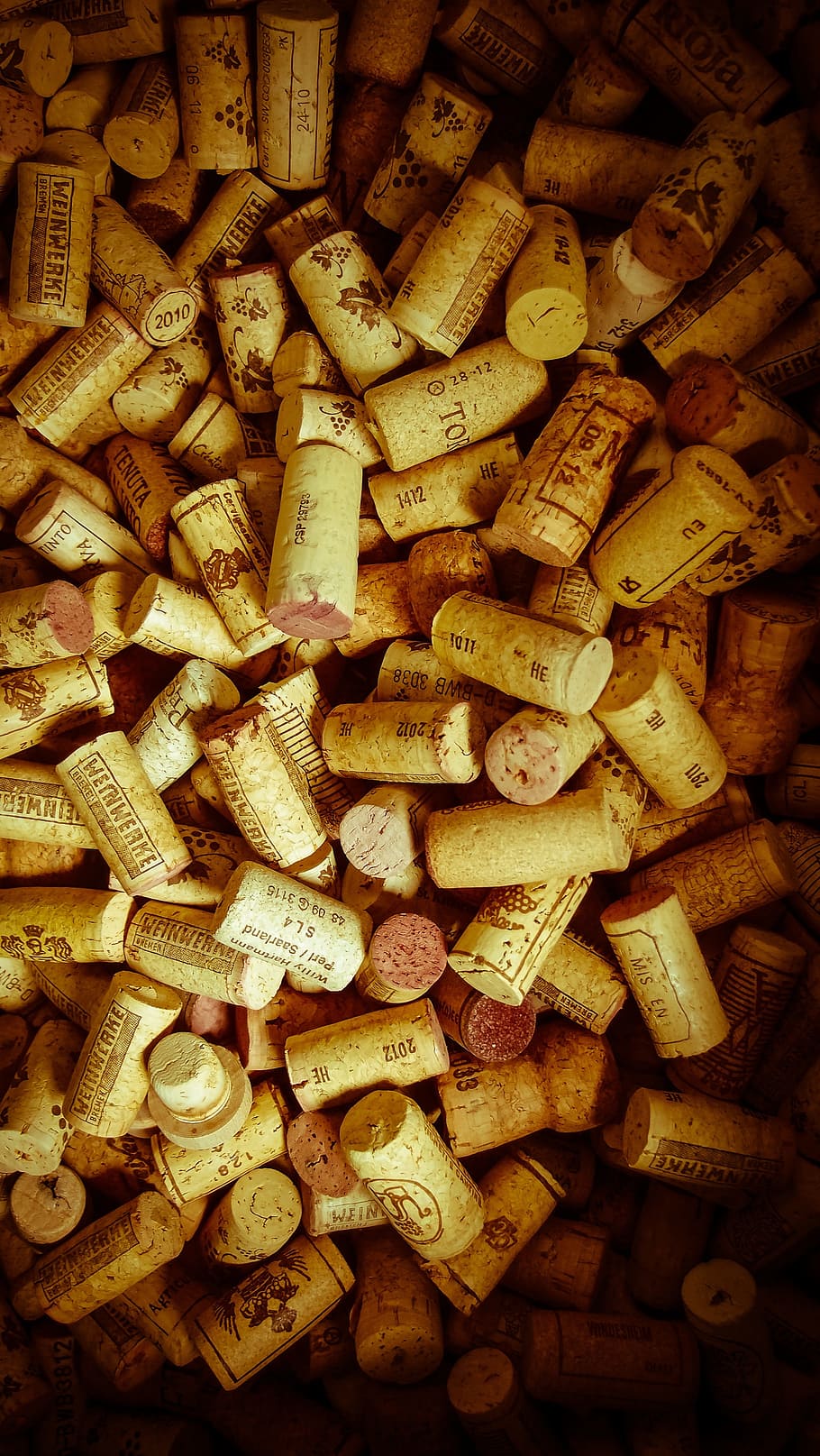 pile of corks, wine corks, collection, bottle corks, bottle closure
