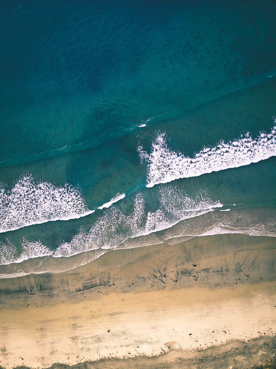 aerial photography of seawaves at daytime, aerial photography of seashore HD wallpaper