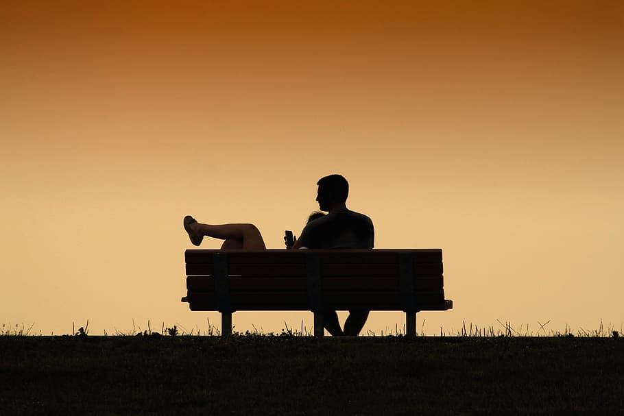 bench, couple, sunset, grass, park, people, man, woman, silhouette HD wallpaper
