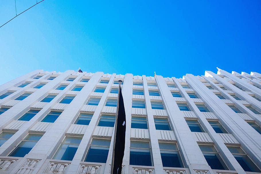 building, windows, flags, architecture, blue, built structure HD wallpaper