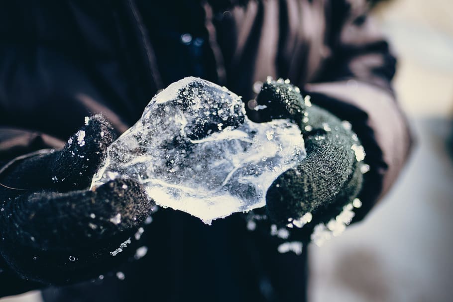snow, winter, white, cold, weather, ice, nature, people, gloves HD wallpaper