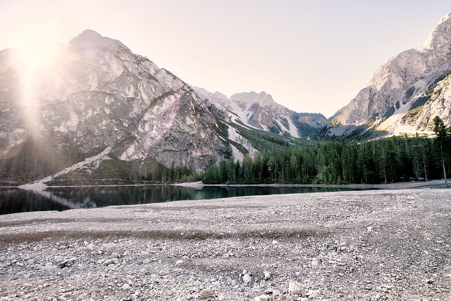 dawn, mountains, nature, water, clear sky, daylight, dusk, forest HD wallpaper