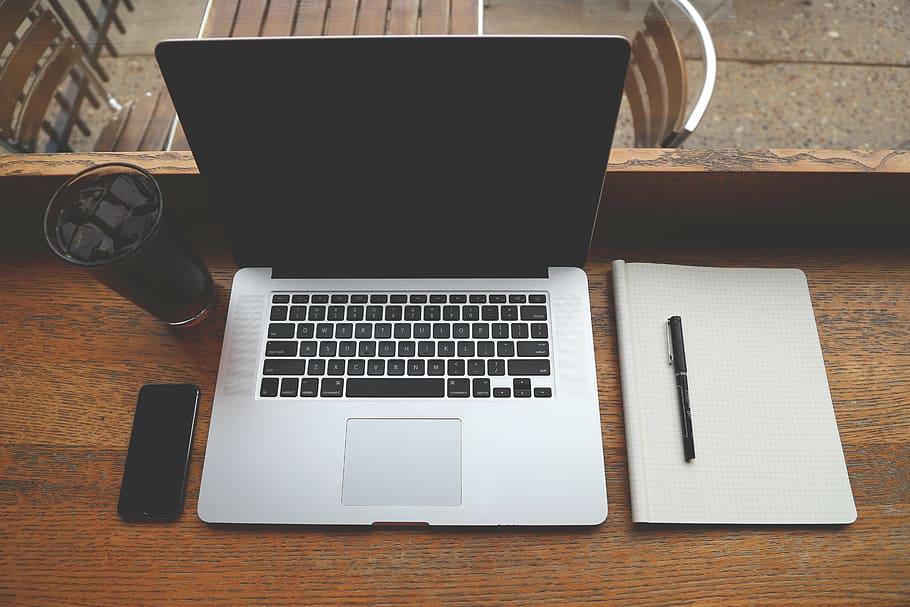 MacBook Pro, laptop, computer, technology, notepad, pen, iphone HD wallpaper