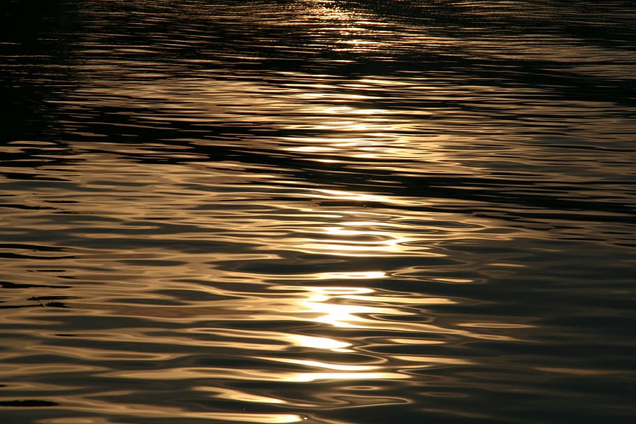 abstract, beach, calm, dark, dawn, evening, gold, lake, light beam HD wallpaper