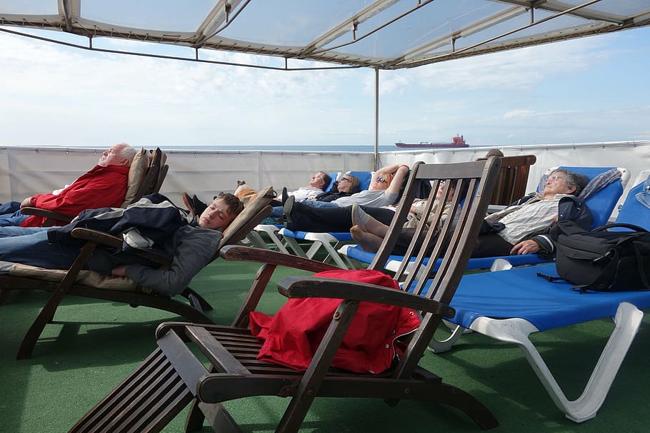 ship deck, cruise, deck chair, sleep, sea, water, relax, relaxation HD wallpaper