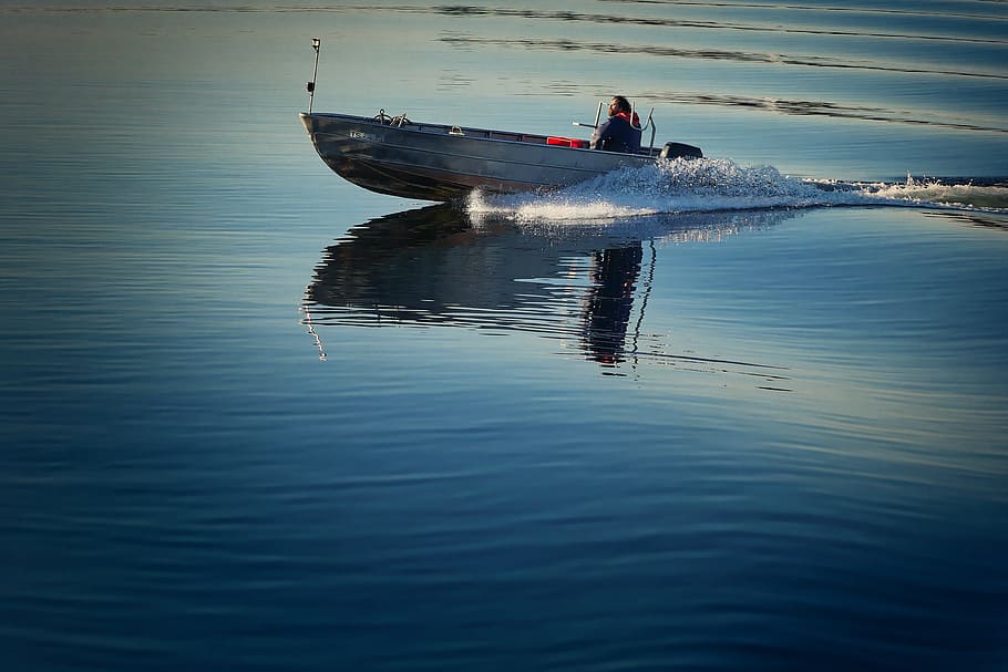 waters, sea, ocean, ship, travel, powerboat, angler, lake, wave HD wallpaper